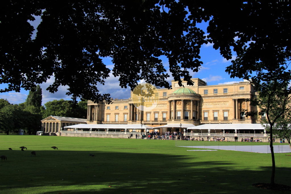 ロンドン 世界遺産 バッキンガム宮殿を観光しよう 所要時間とチケットの取り方まとめ Uk Trip ユートリ イギリス初心者のための旅行観光 留学情報メディア